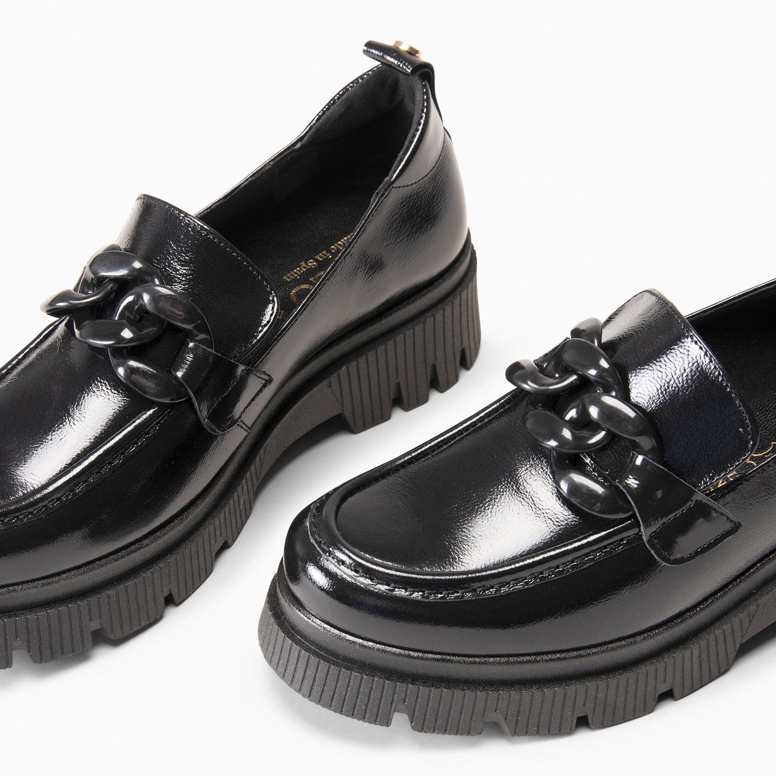 LOLA -Mocasines con suela track NEGRO